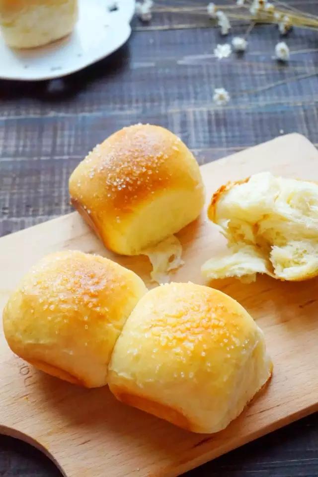 制作白糖面包，白糖面包的做法，白糖面包的制作教程丨烘焙培训
