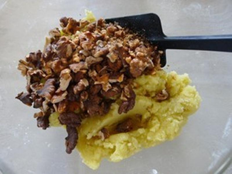 怎样做美味的核桃酥，核桃酥的做法，学做核桃酥丨烘焙培训
